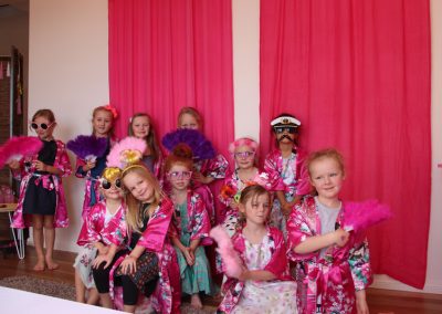 glam-us-up-p-girls-parties-25