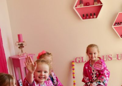 glam-us-up-p-girls-parties-9